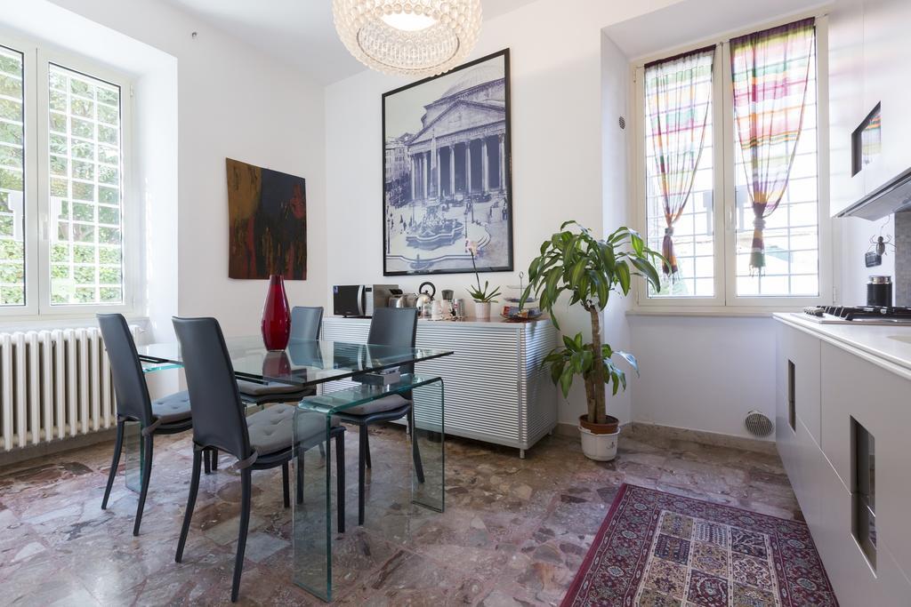 New Liberty In Rome Bed & Breakfast Стая снимка